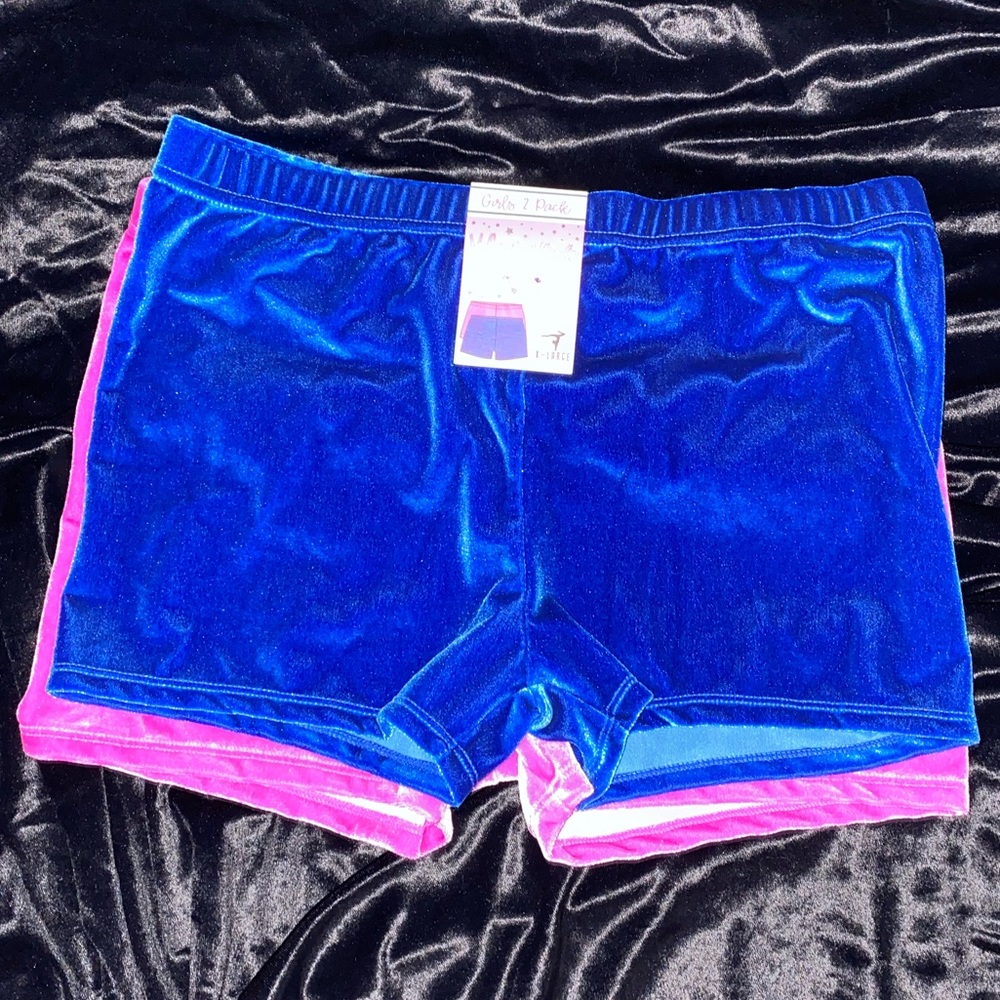 Girl’s athletic velour dance shorts 2pk